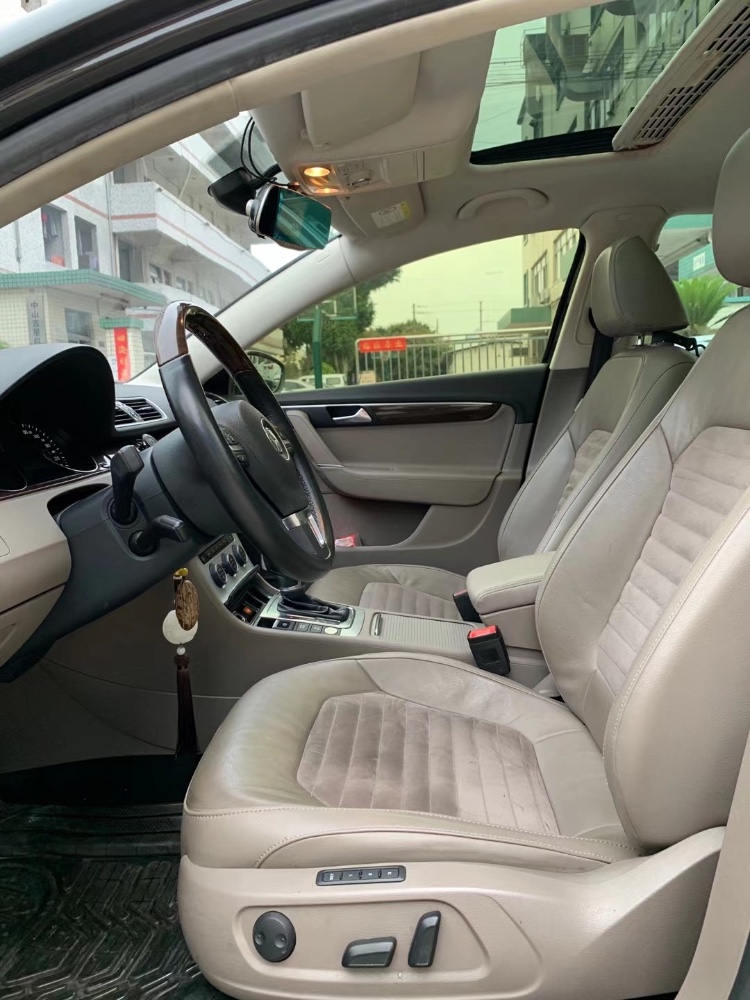 中山15年大众迈腾7