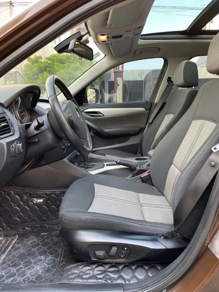 中山12年宝马X16