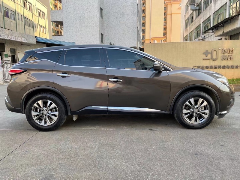 中山19年日产楼兰5