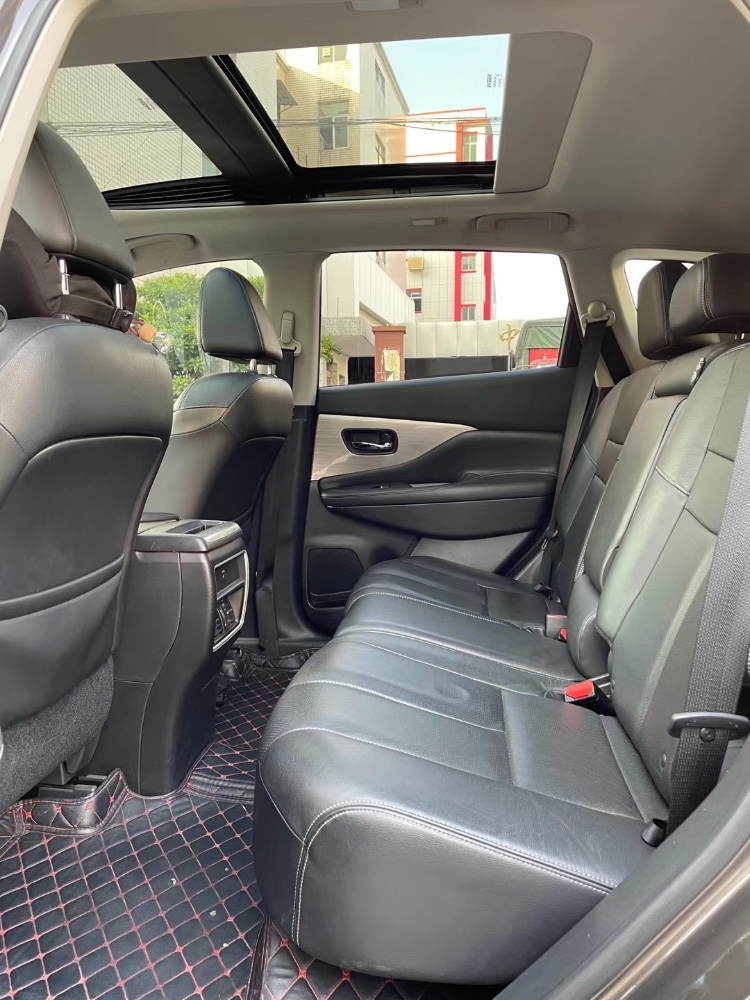 中山19年日产楼兰4