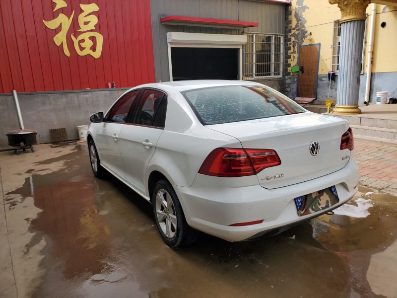 天津16年大眾寶來5