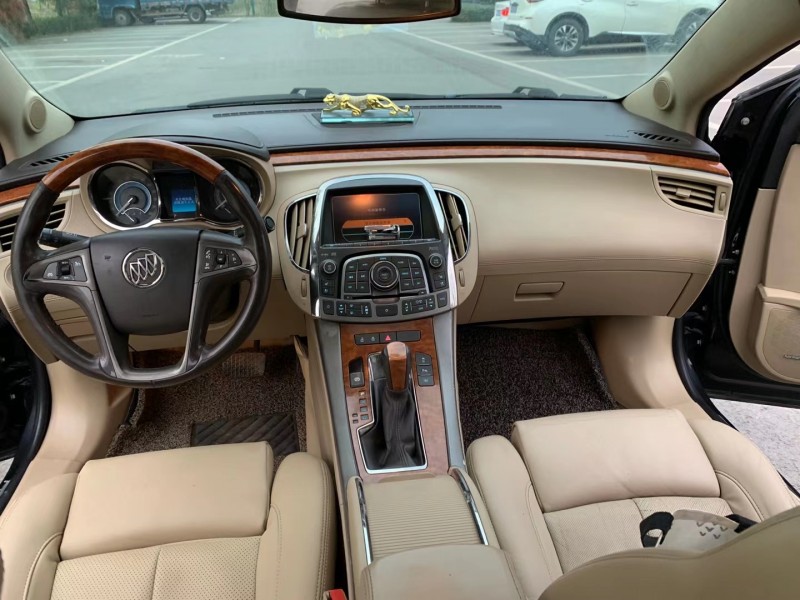 徐州09年别克君越7