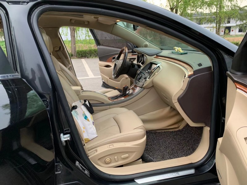 徐州09年别克君越8