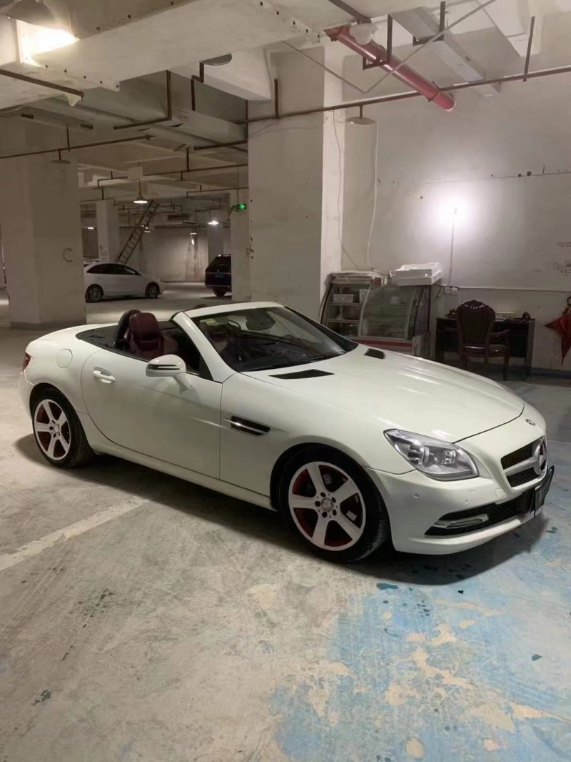 武汉13年奔驰SLK3