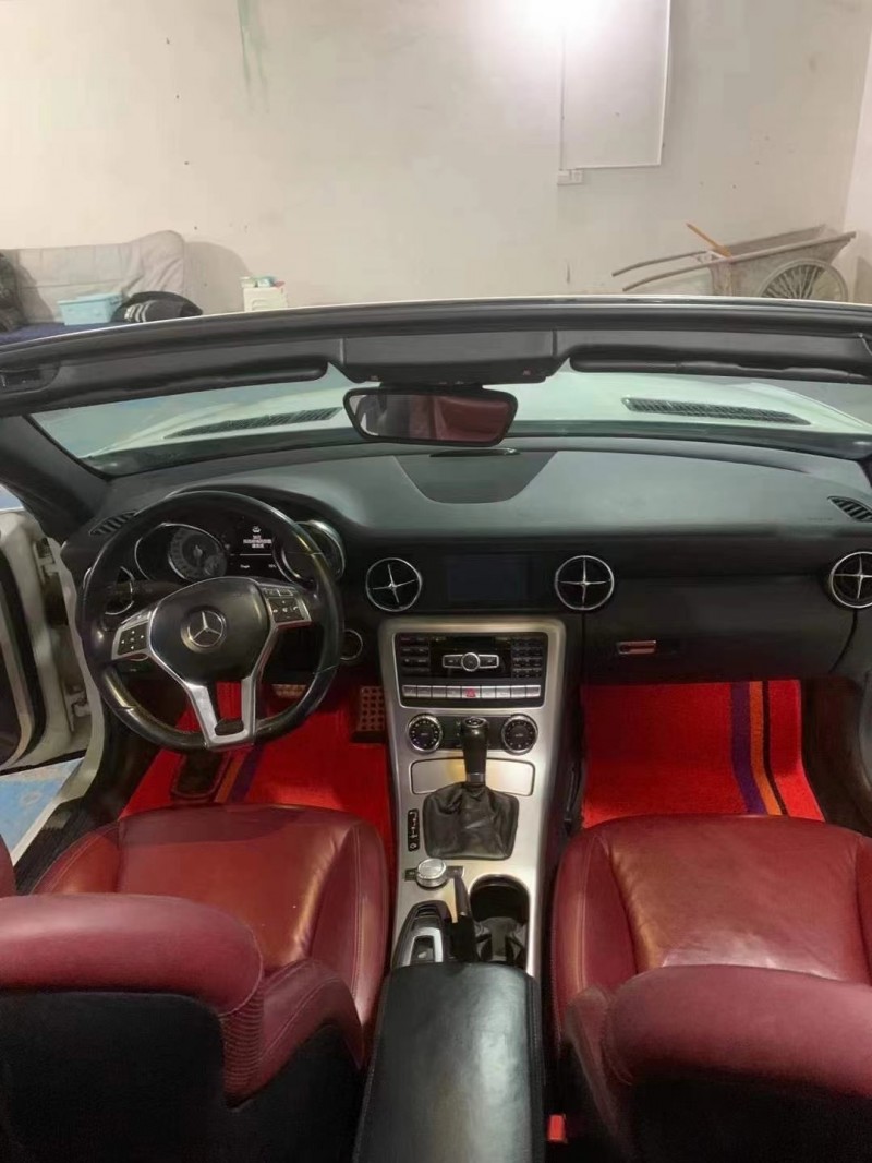 武汉13年奔驰SLK2