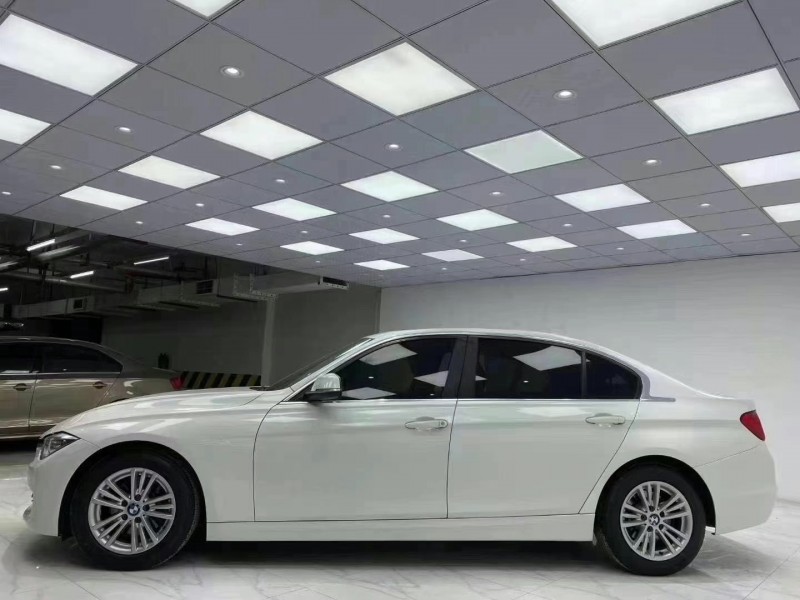 成都15年宝马3系3