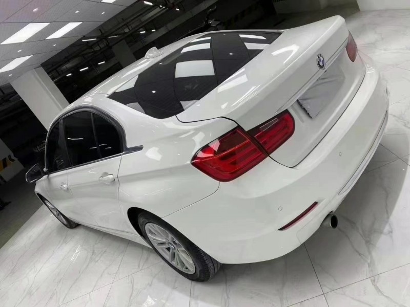 成都15年宝马3系5