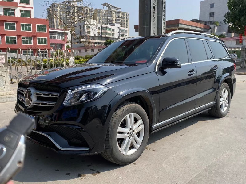 广州19年奔驰GLS5