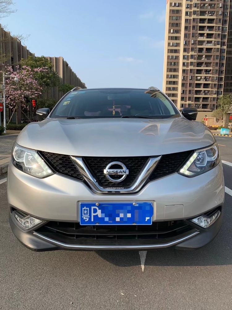 广州18年日产逍客1