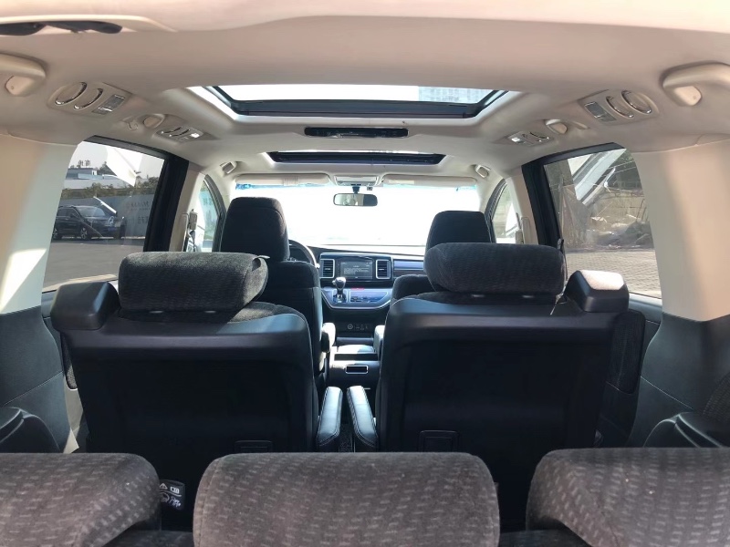 广州18年本田艾力绅1