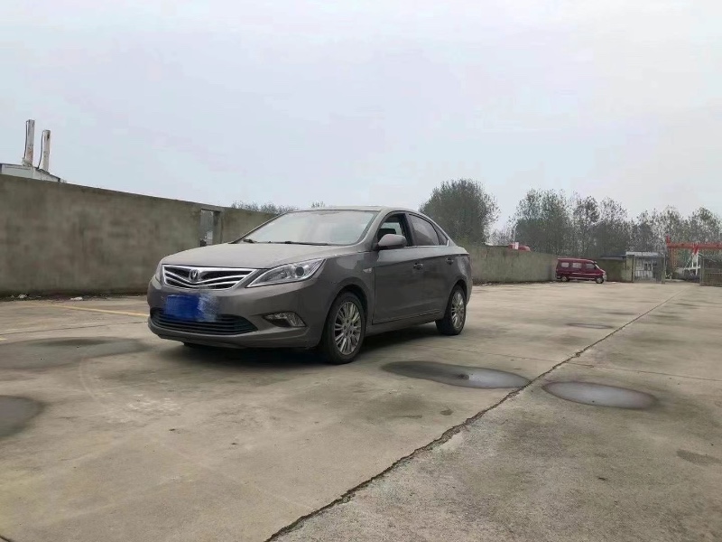宜昌14年長安汽車逸動4
