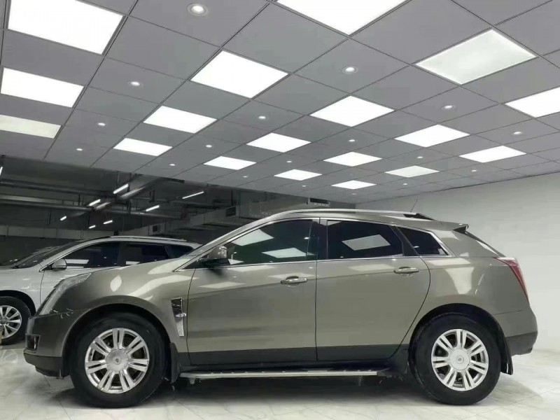 成都12年凯迪拉克SRX3