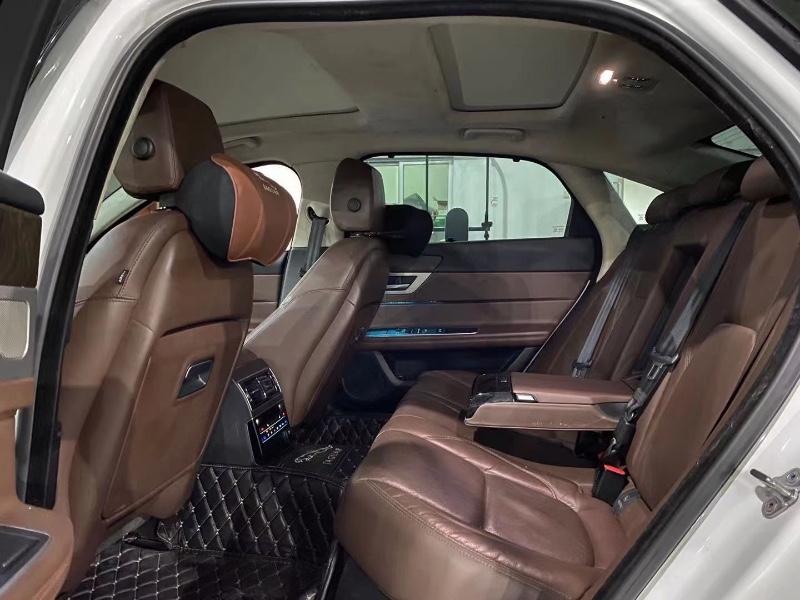 广州18年捷豹XF5