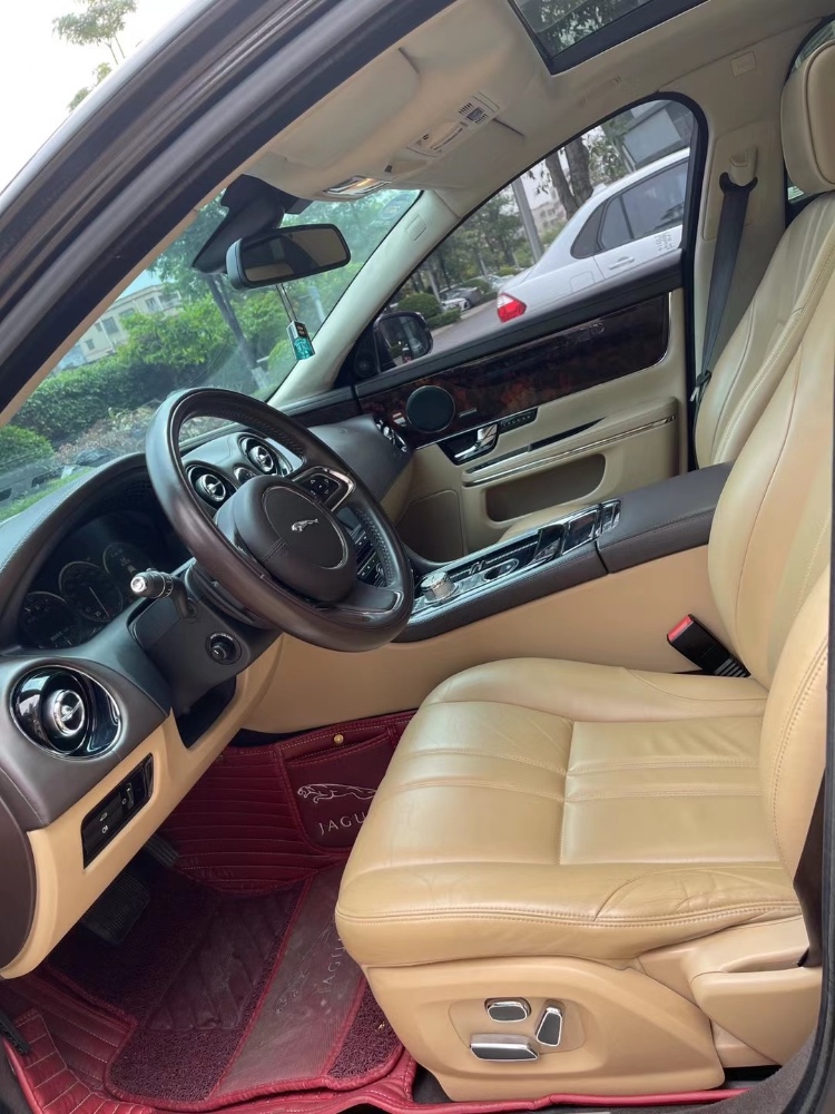 中山13年捷豹XJ5