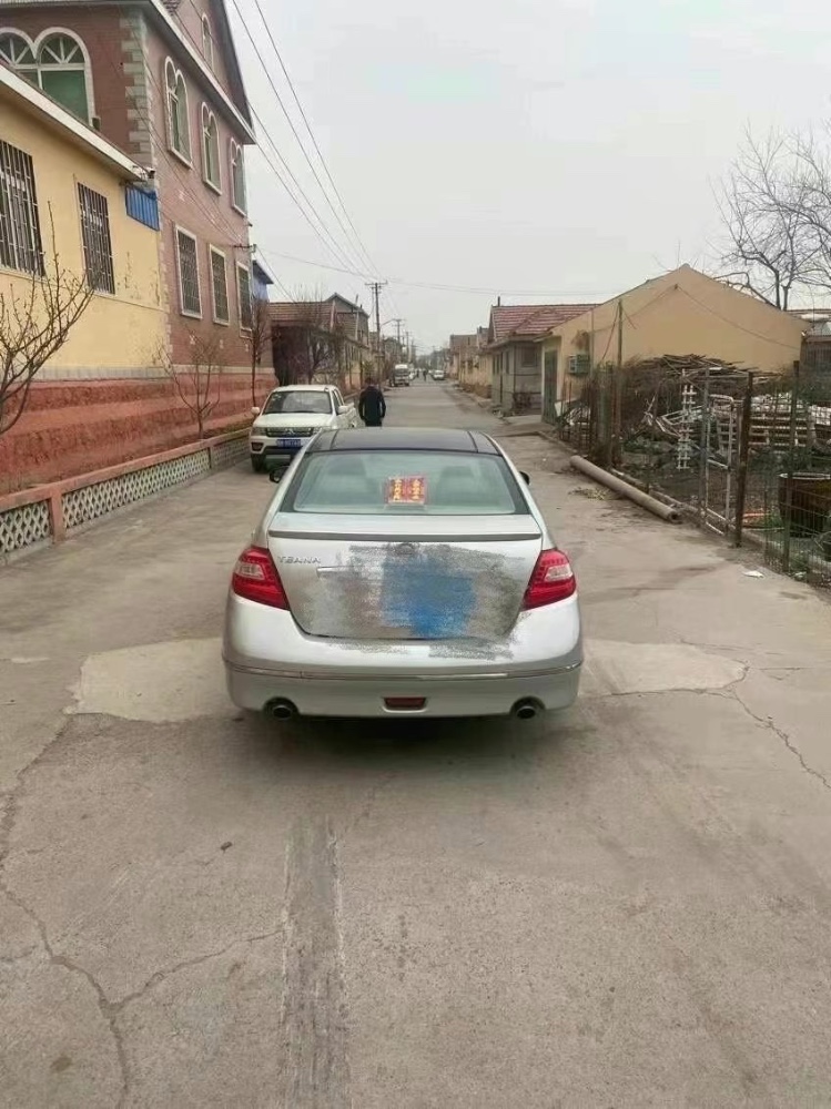 保定09年日产天籁5