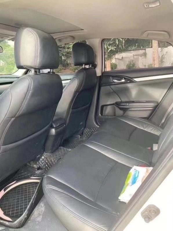 中山17年本田思域8