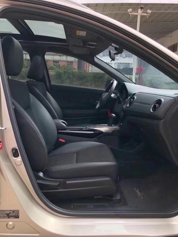 中山18年本田XR-V6