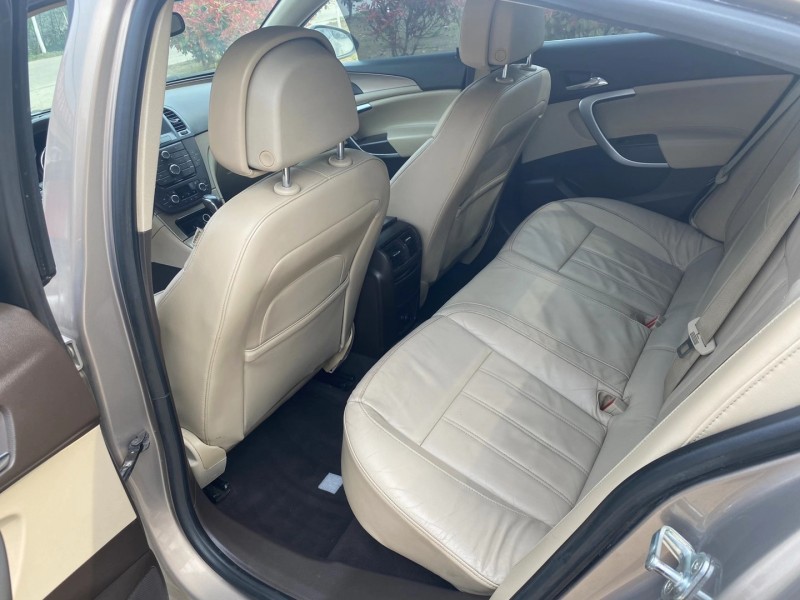 徐州12年别克君威7