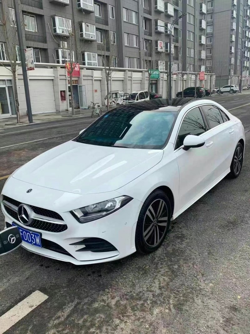 盐城19年奔驰A2