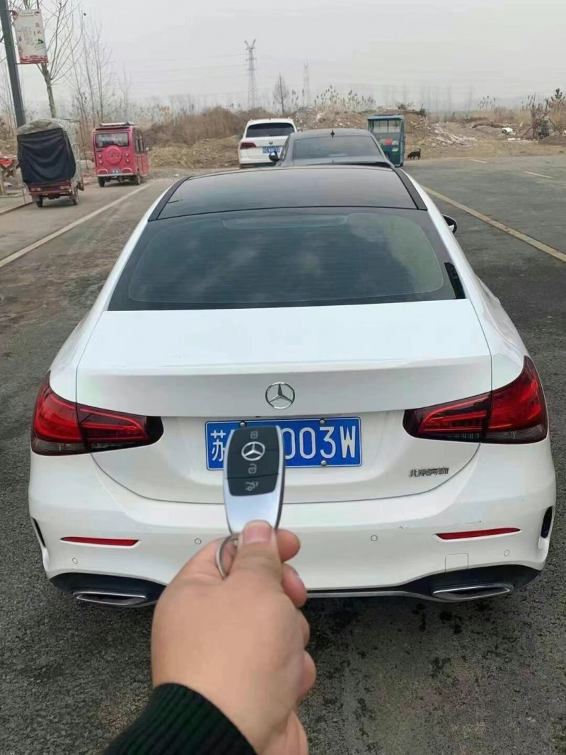 盐城19年奔驰A9