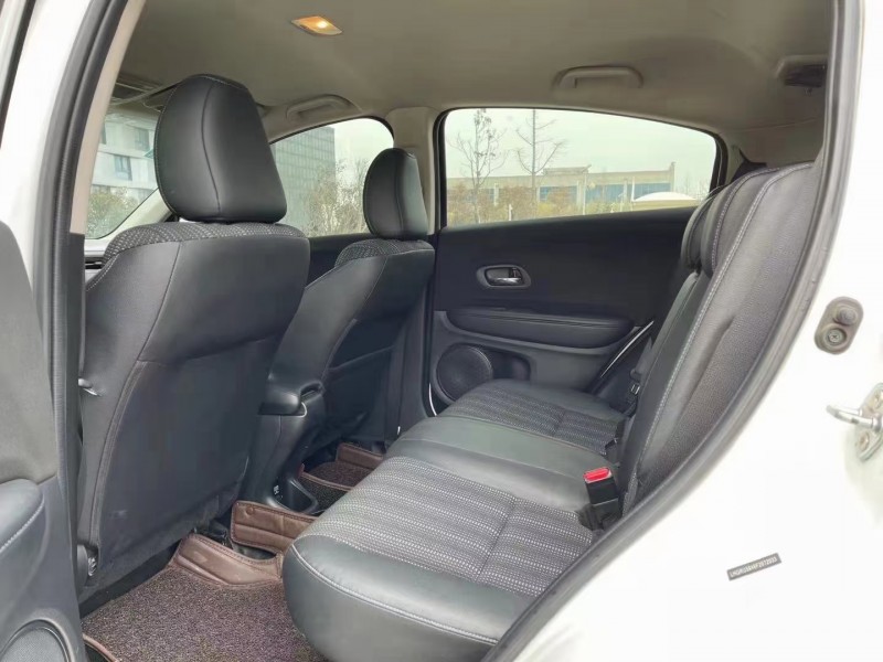 盐城15年本田缤智8