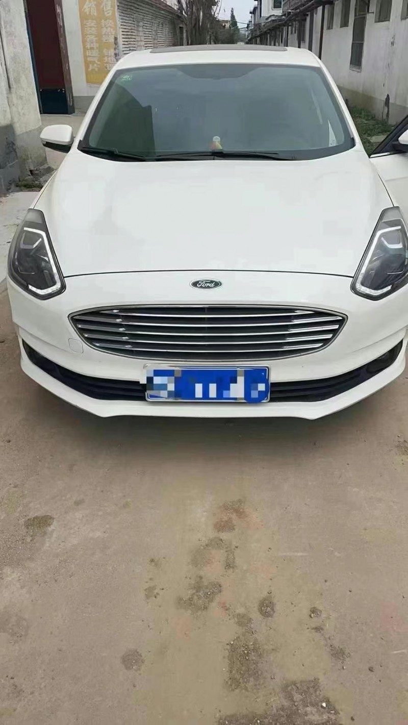 烟台19年福特福睿斯1