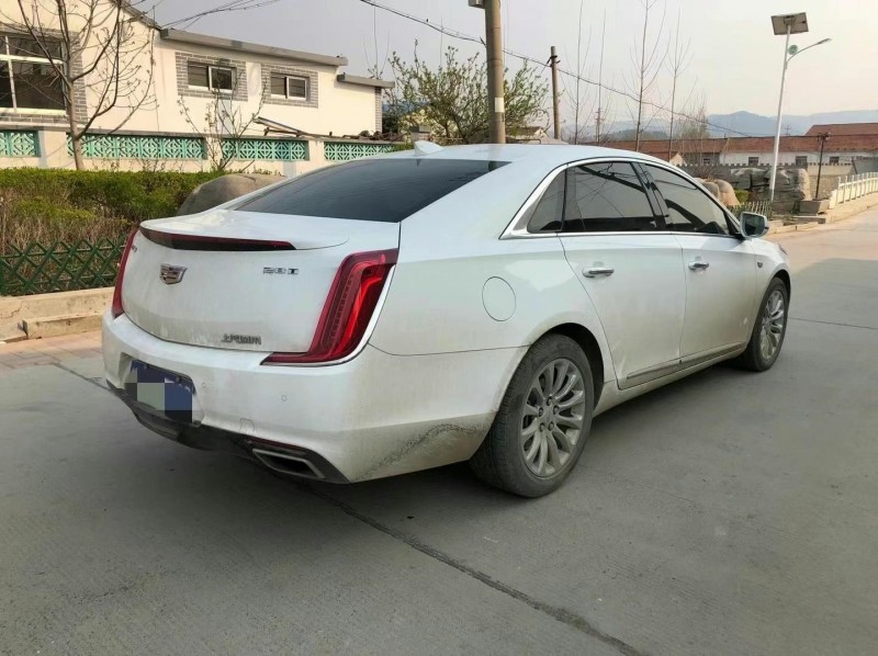 青岛18年凯迪拉克XTS9