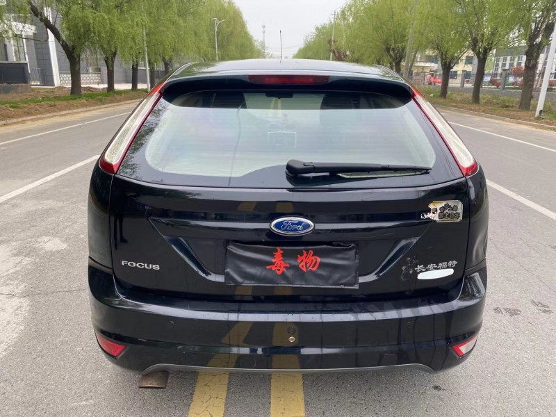 徐州11年福特福克斯5