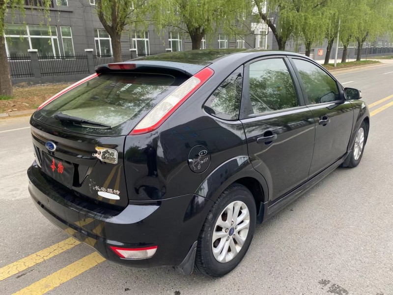 徐州11年福特福克斯3