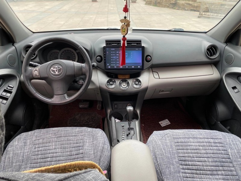 青岛09年丰田RAV44