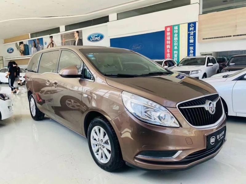 邢台19年别克GL82