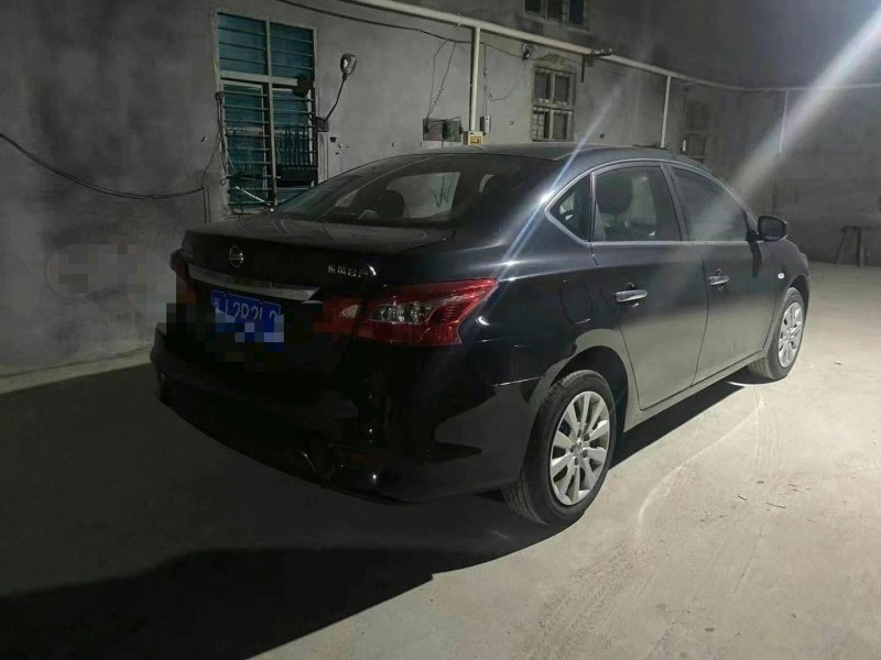 臺州21年日產軒逸7