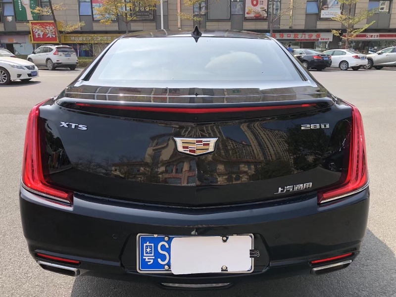 广州19年凯迪拉克XTS1