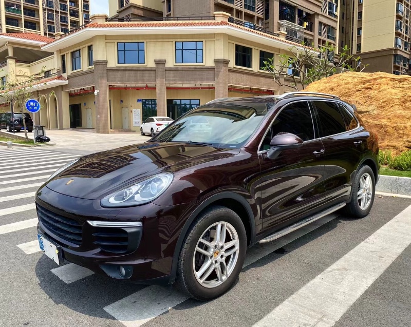 广州16年保时捷卡宴3