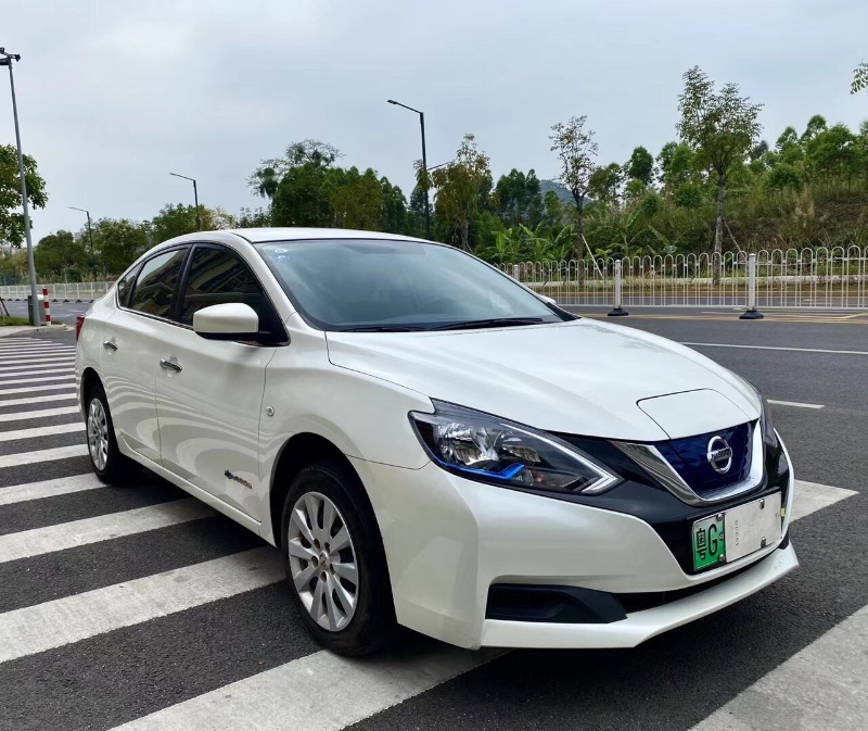 广州20年日产轩逸3