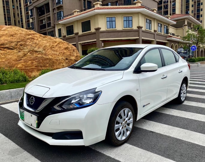 广州20年日产轩逸2