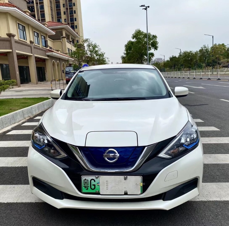 广州20年日产轩逸1