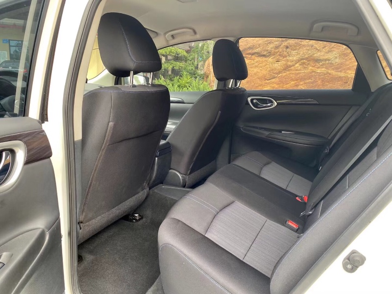 广州20年日产轩逸6