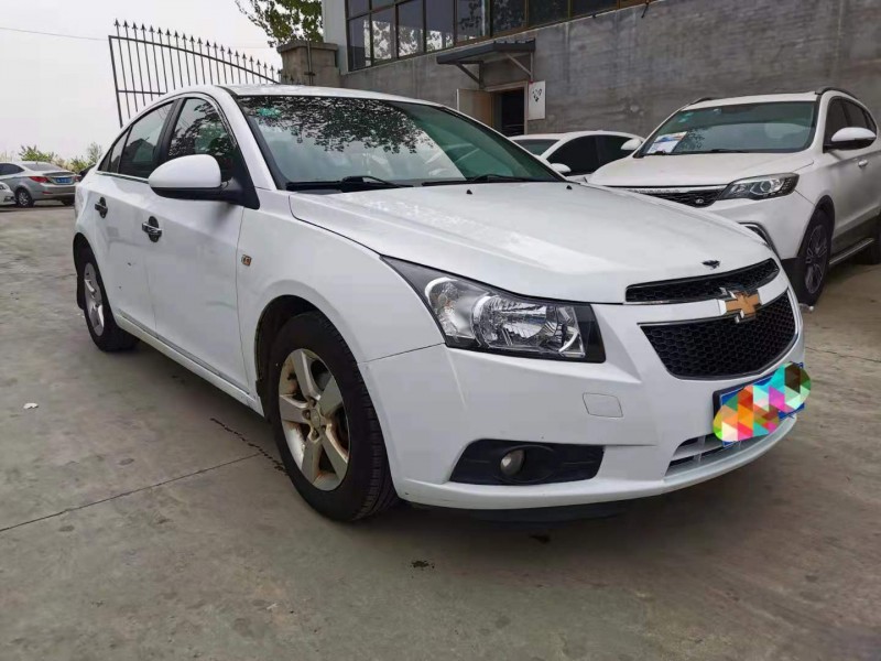 保定12年雪佛兰科鲁兹8