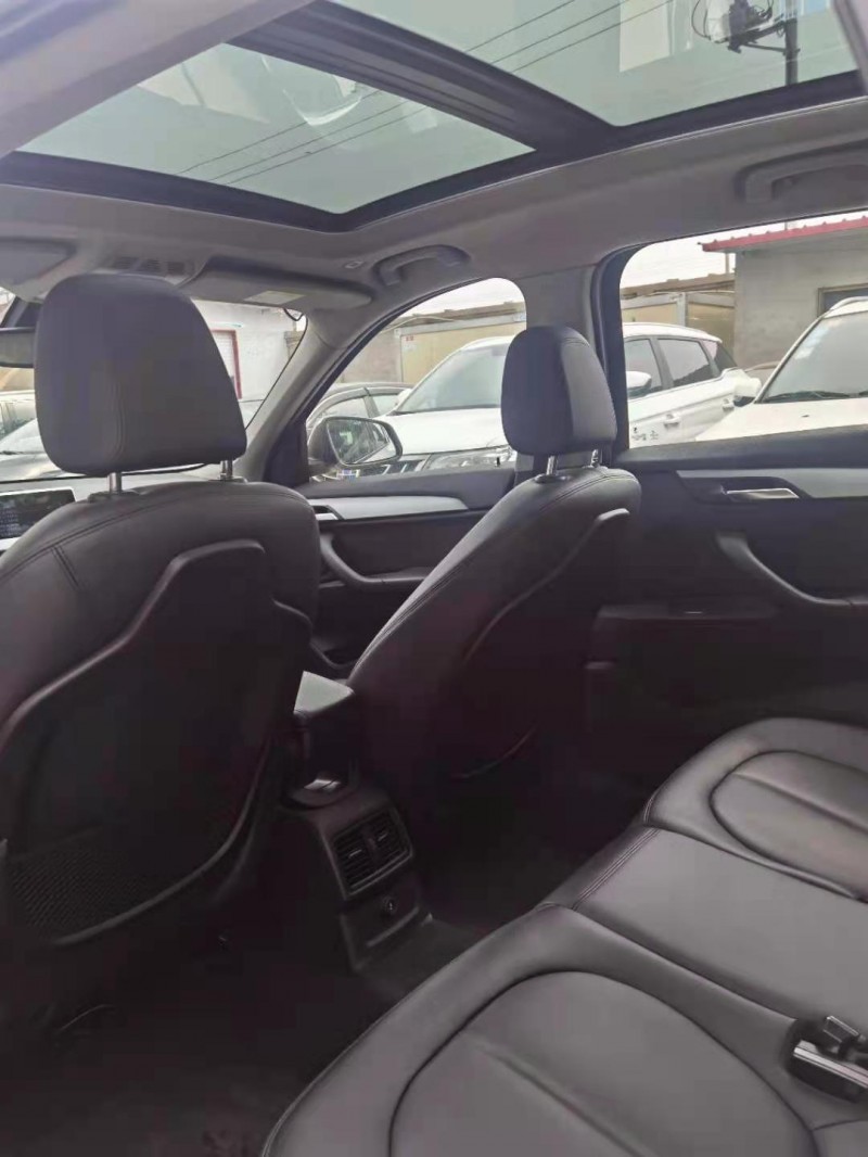 保定16年宝马X12