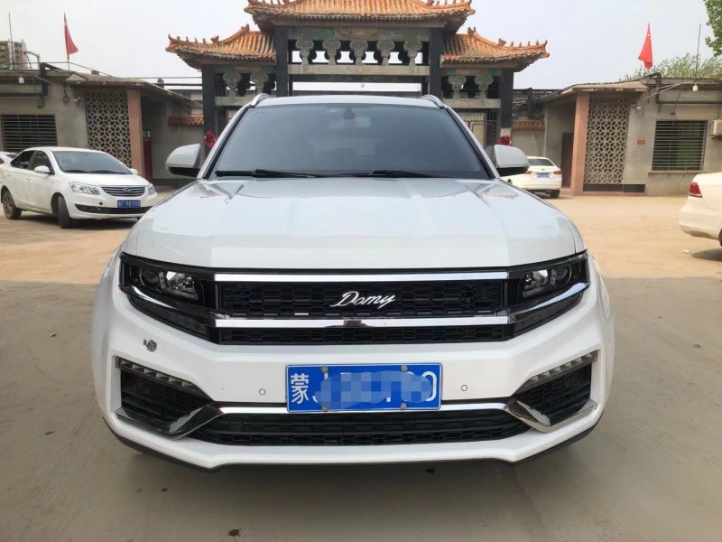 保定18年众泰大迈X78