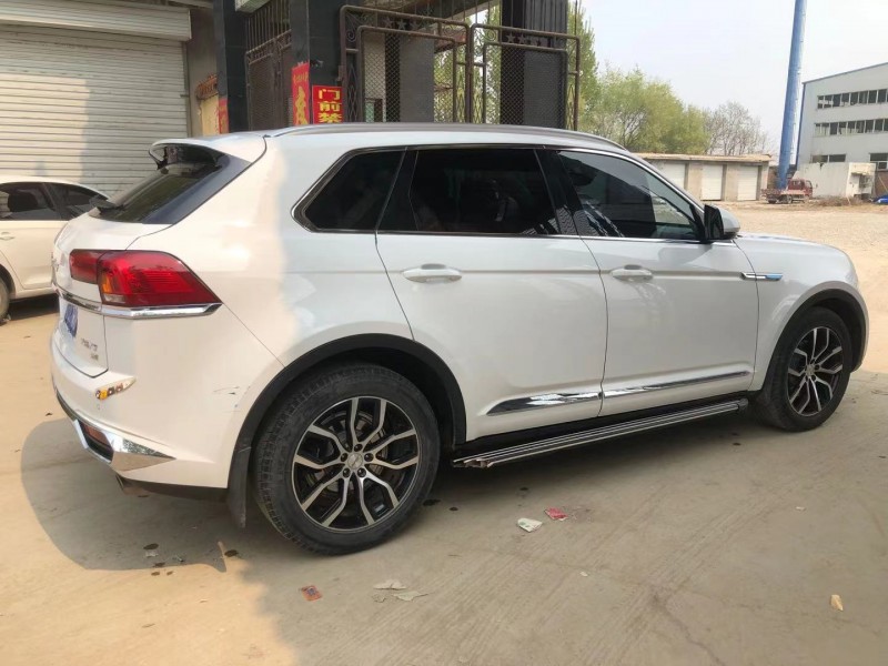 保定18年众泰大迈X74