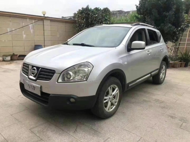 广州12年日产逍客3