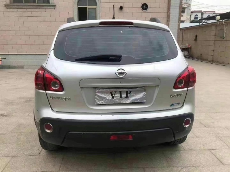 广州12年日产逍客5