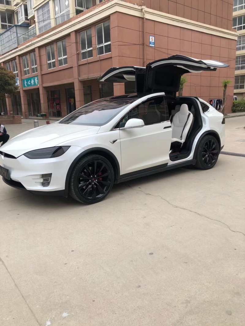 徐州17年特斯拉MODEL X2
