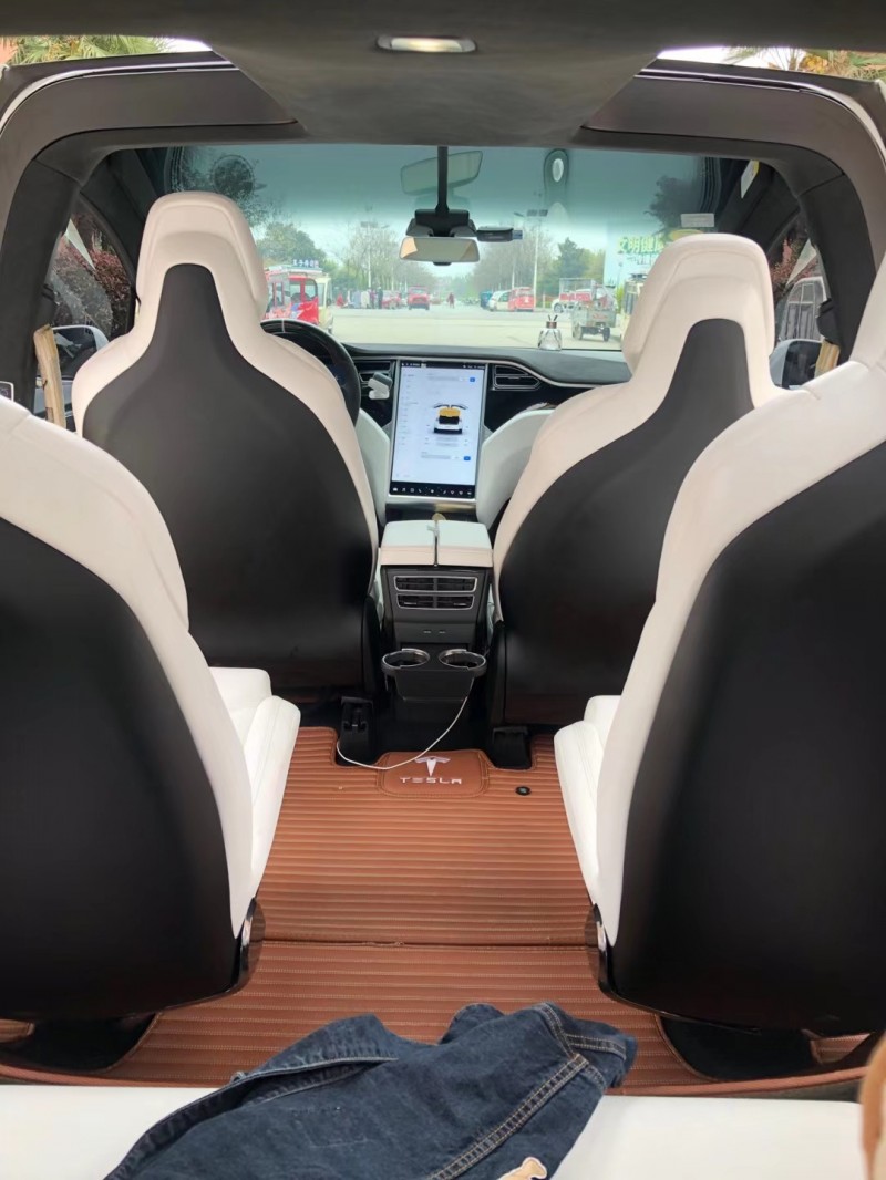 徐州17年特斯拉MODEL X4