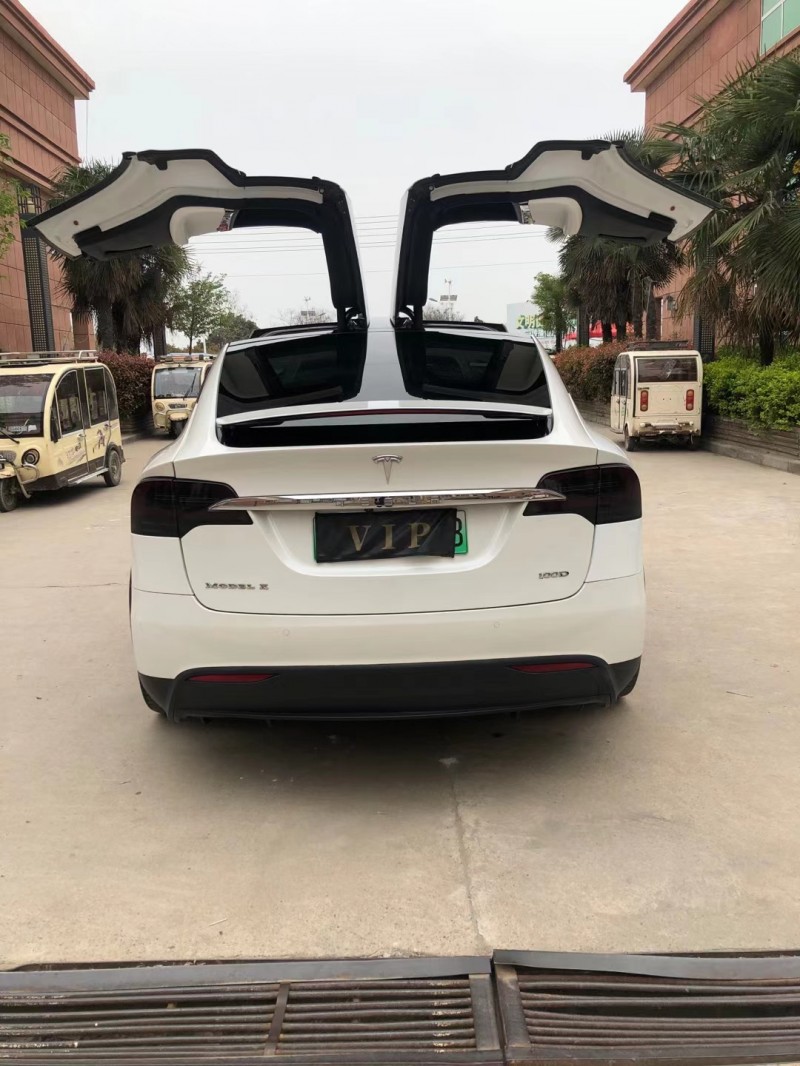 徐州17年特斯拉MODEL X5