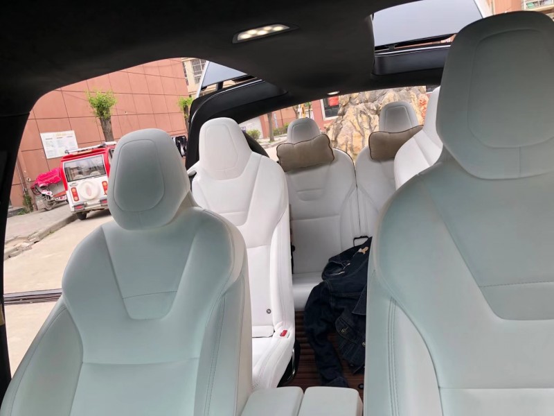 徐州17年特斯拉MODEL X7