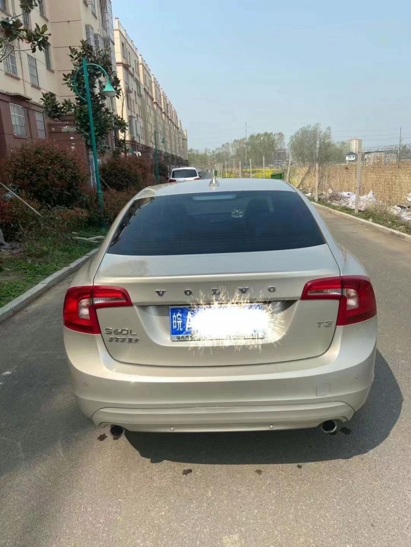 徐州18年沃尔沃S60L4