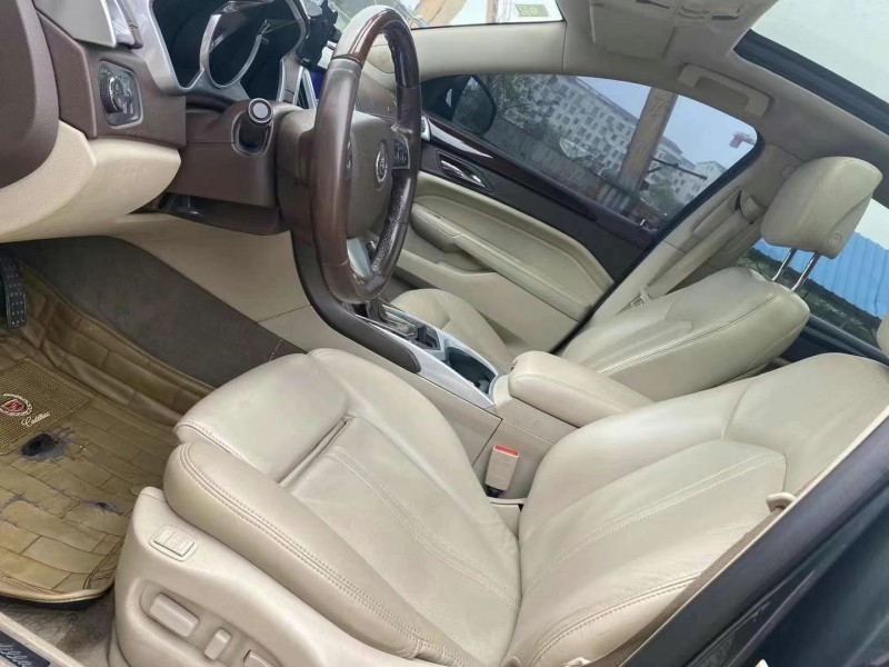 益阳10年凯迪拉克SRX4